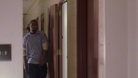 The Wire S01-S05 br ddp avc-PiR8/The Wire S02/The.Wire.S02E02.Collateral.Damage.1080p.BluRay.EAC3.H264-PiR8.mkv