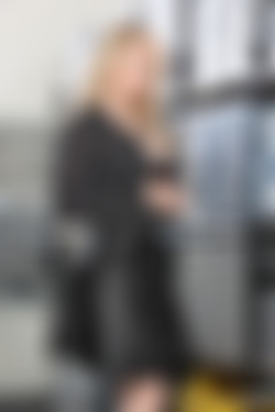 CherryPimps.com_05.10.20.Alix.Lynx.&.Kiara.Edwards.Getting.Caught.By.The.Boss.And.Being.Rewarded.More.Solo.XXX.iMAGESET-IMNoob/cherrypimps_alixlynx_kiaraedwards_05.jpg