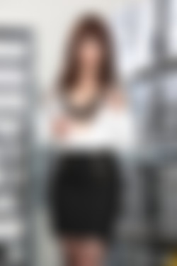 CherryPimps.com_05.10.20.Alix.Lynx.&.Kiara.Edwards.Getting.Caught.By.The.Boss.And.Being.Rewarded.More.Solo.XXX.iMAGESET-IMNoob/cherrypimps_alixlynx_kiaraedwards_82.jpg