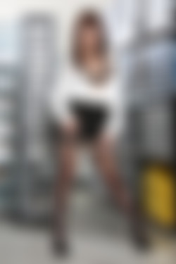 CherryPimps.com_05.10.20.Alix.Lynx.&.Kiara.Edwards.Getting.Caught.By.The.Boss.And.Being.Rewarded.More.Solo.XXX.iMAGESET-IMNoob/cherrypimps_alixlynx_kiaraedwards_85.jpg