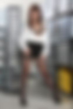 CherryPimps.com_05.10.20.Alix.Lynx.&.Kiara.Edwards.Getting.Caught.By.The.Boss.And.Being.Rewarded.More.Solo.XXX.iMAGESET-IMNoob/cherrypimps_alixlynx_kiaraedwards_86.jpg