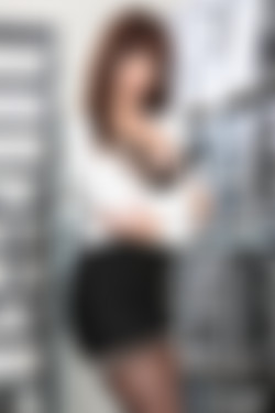 CherryPimps.com_05.10.20.Alix.Lynx.&.Kiara.Edwards.Getting.Caught.By.The.Boss.And.Being.Rewarded.More.Solo.XXX.iMAGESET-IMNoob/cherrypimps_alixlynx_kiaraedwards_94.jpg