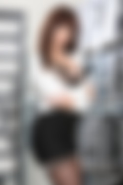 CherryPimps.com_05.10.20.Alix.Lynx.&.Kiara.Edwards.Getting.Caught.By.The.Boss.And.Being.Rewarded.More.Solo.XXX.iMAGESET-IMNoob/cherrypimps_alixlynx_kiaraedwards_95.jpg