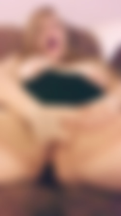 608 x 1080 Pt.1/Big Tit Slut with Fat Ass Stuffed Squirts from Fingering_goldiebbw_1080p.mp4